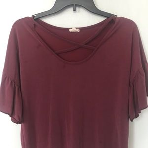 lightly used cris cross top